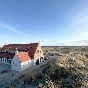 Strandhotel Terschelling B&B